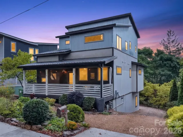 18 Sulphur Springs Road, Asheville, NC, 28806