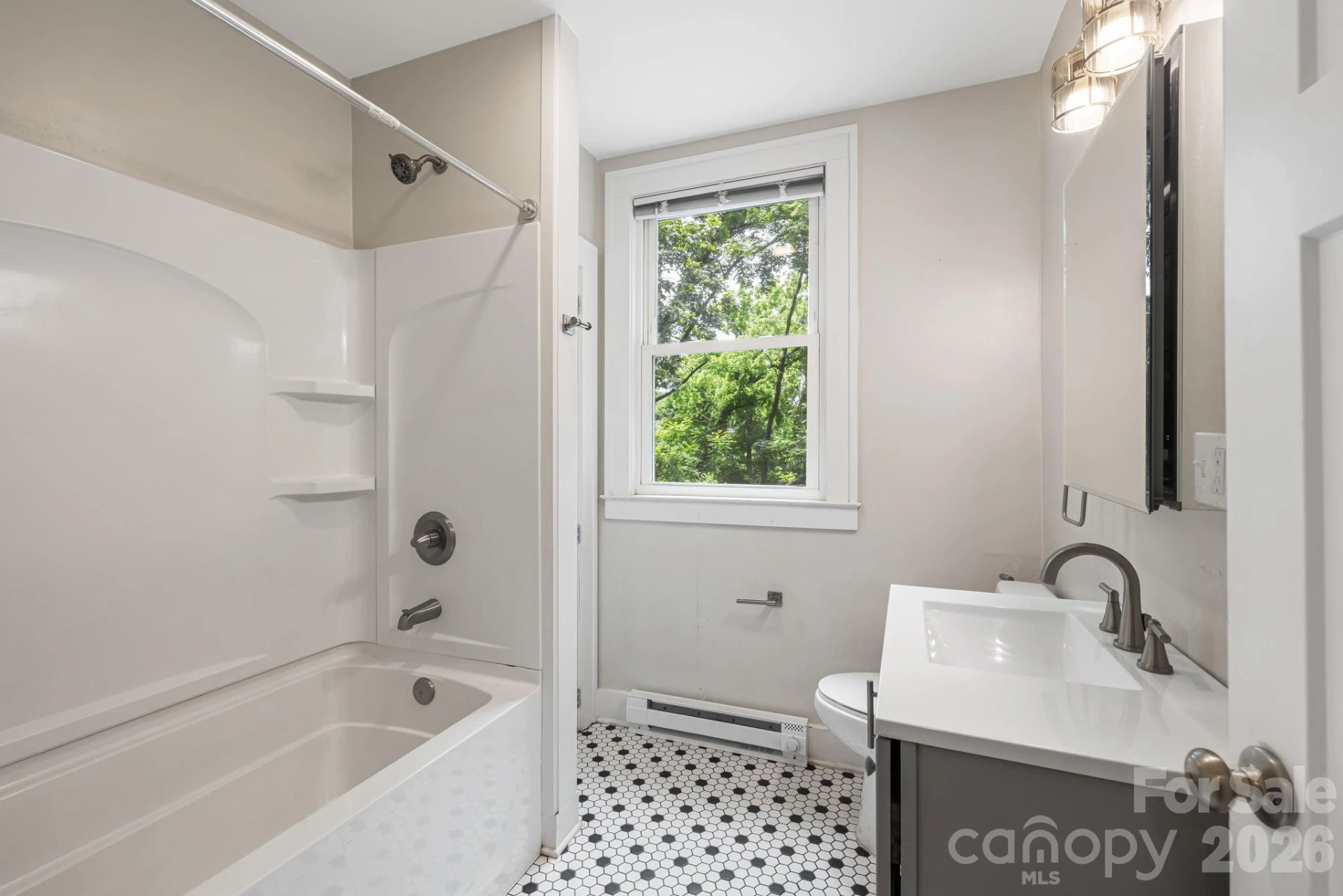 295 E Chestnut Street - Photo 8