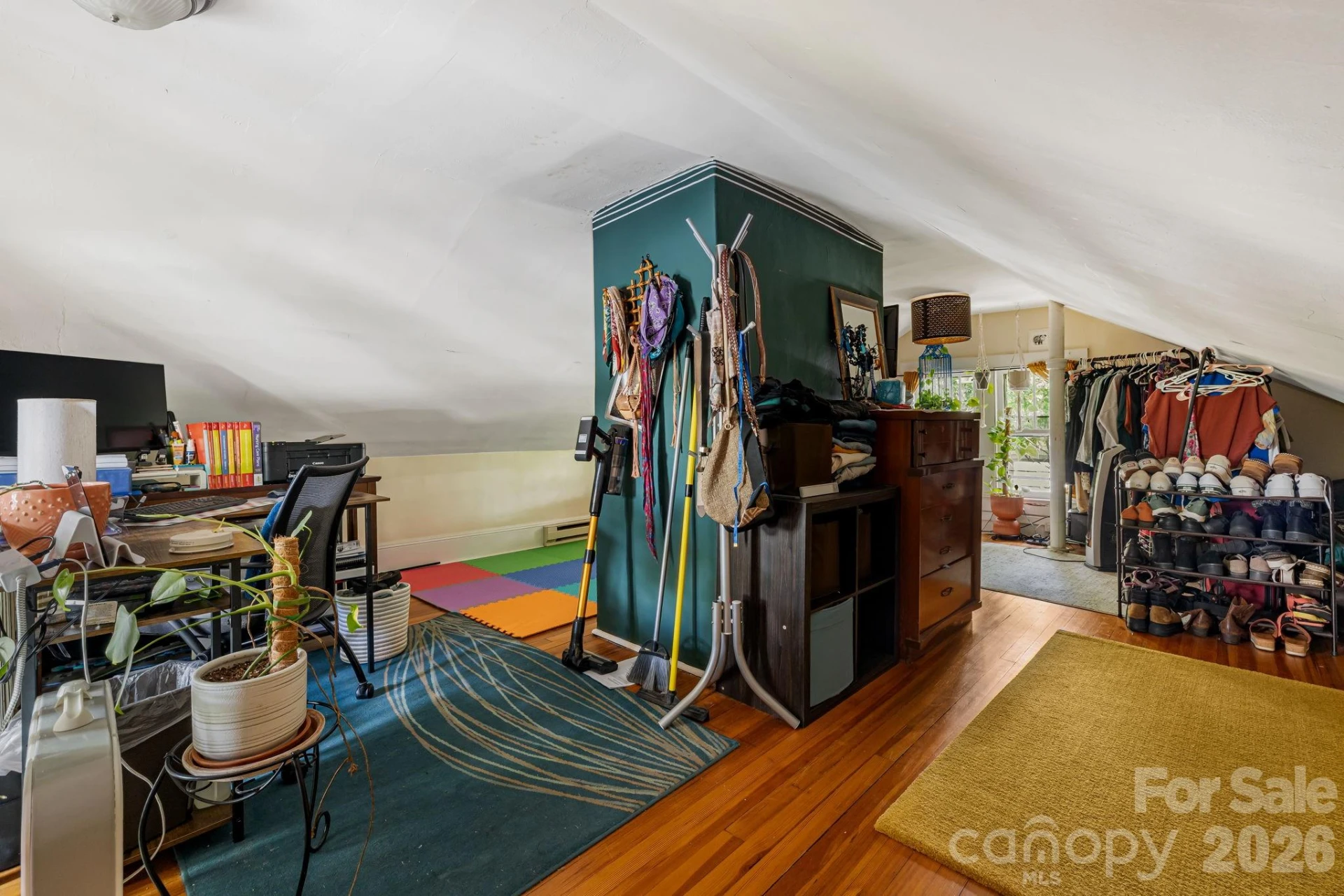 295 E Chestnut Street - Photo 17