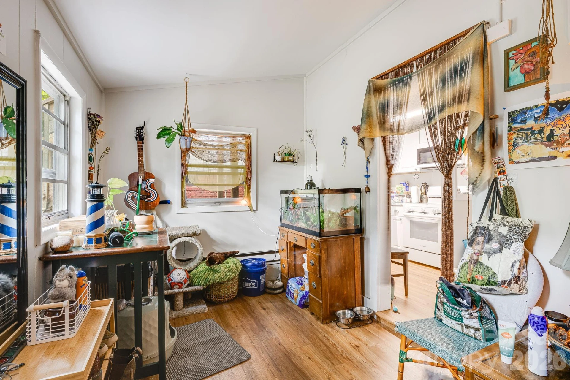 295 E Chestnut Street - Photo 18