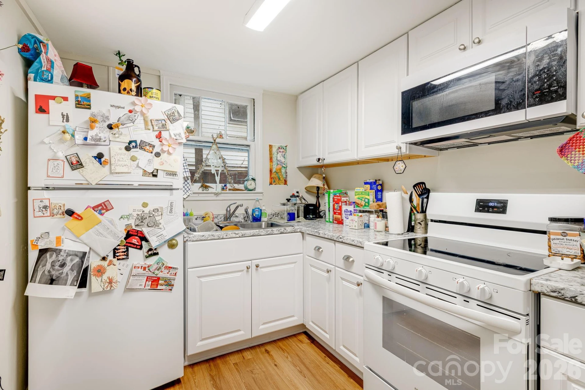 295 E Chestnut Street - Photo 19