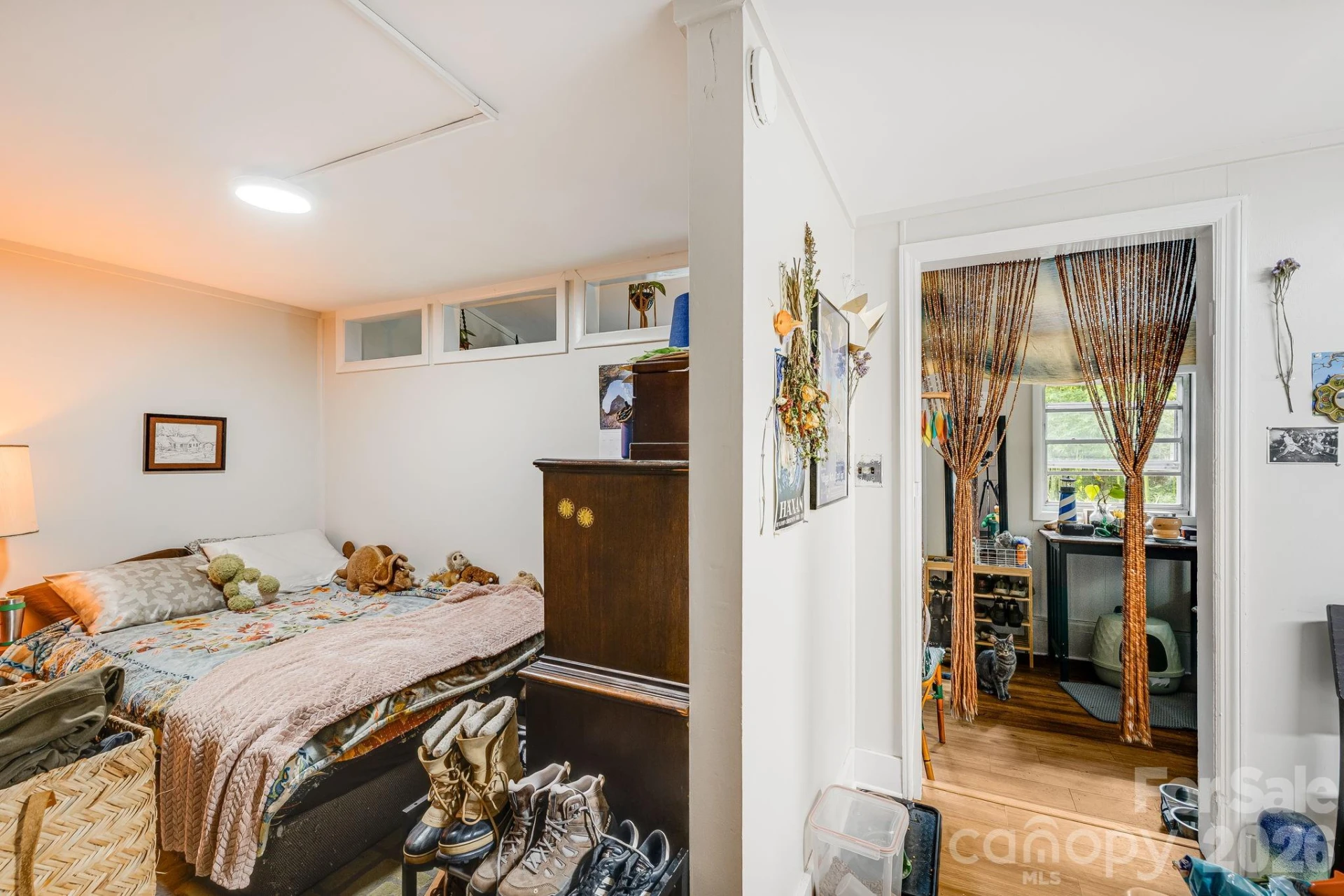 295 E Chestnut Street - Photo 20