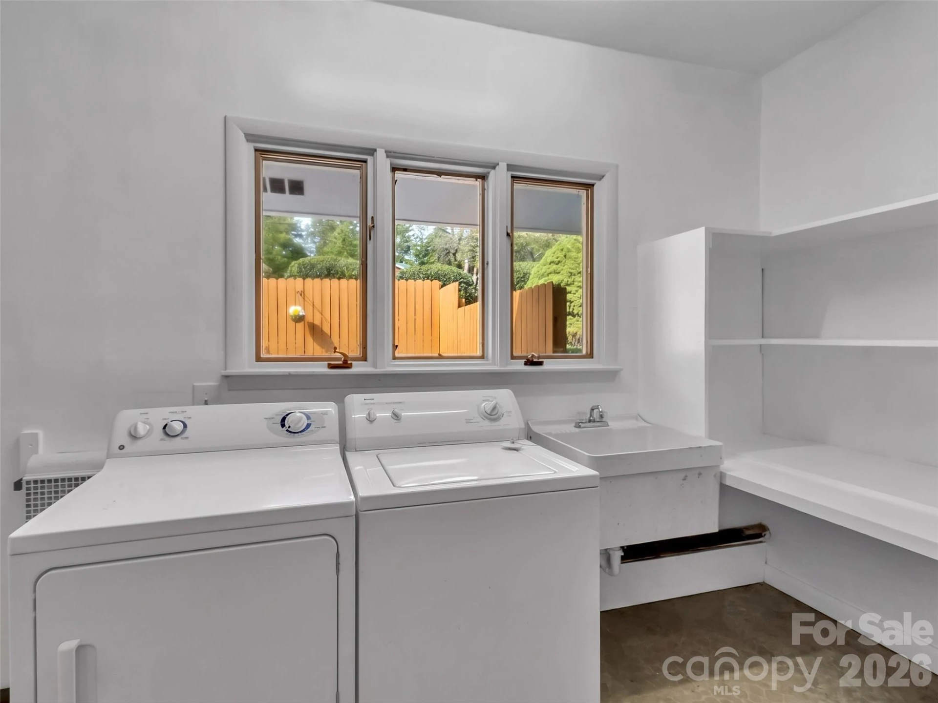 354 Woodside Circle - Photo 29