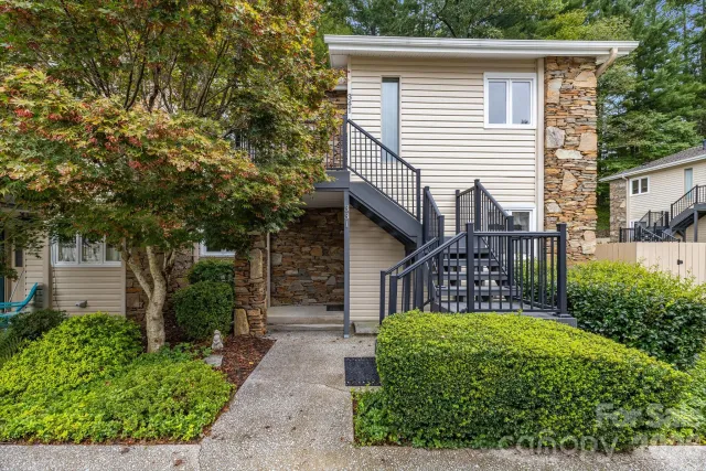 341 Britton Creek Drive, Hendersonville, NC, 28791