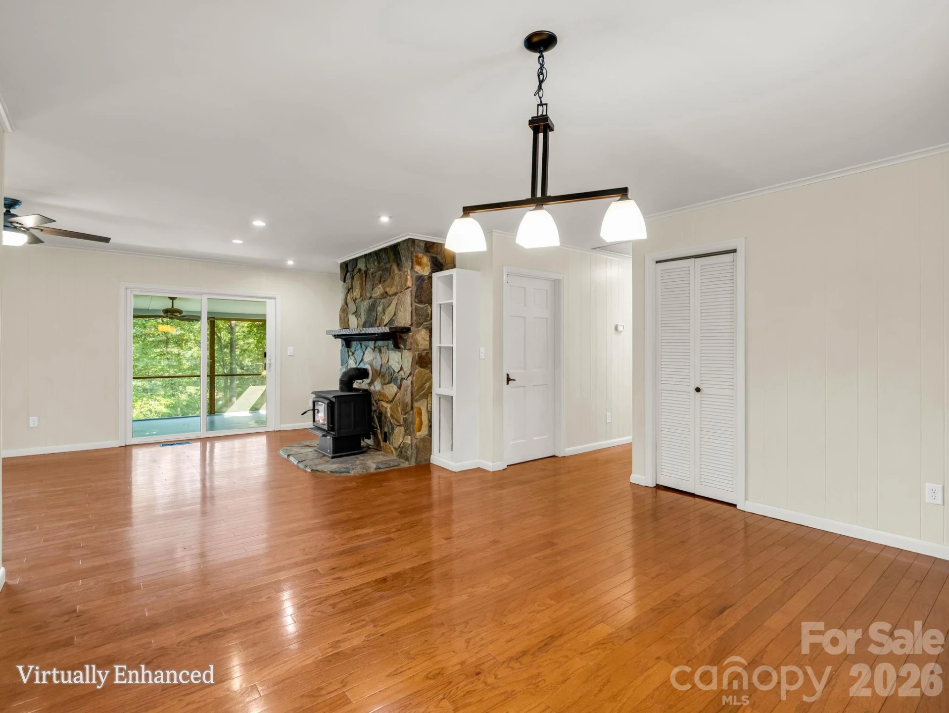 93 Dogwood Court - Photo 4