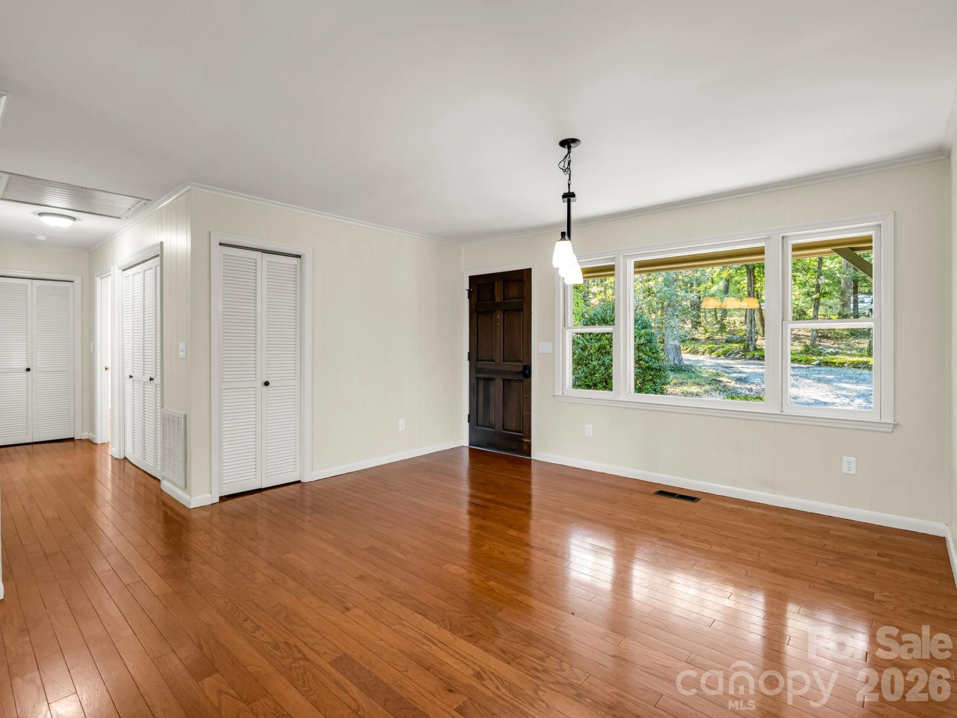 93 Dogwood Court - Photo 5