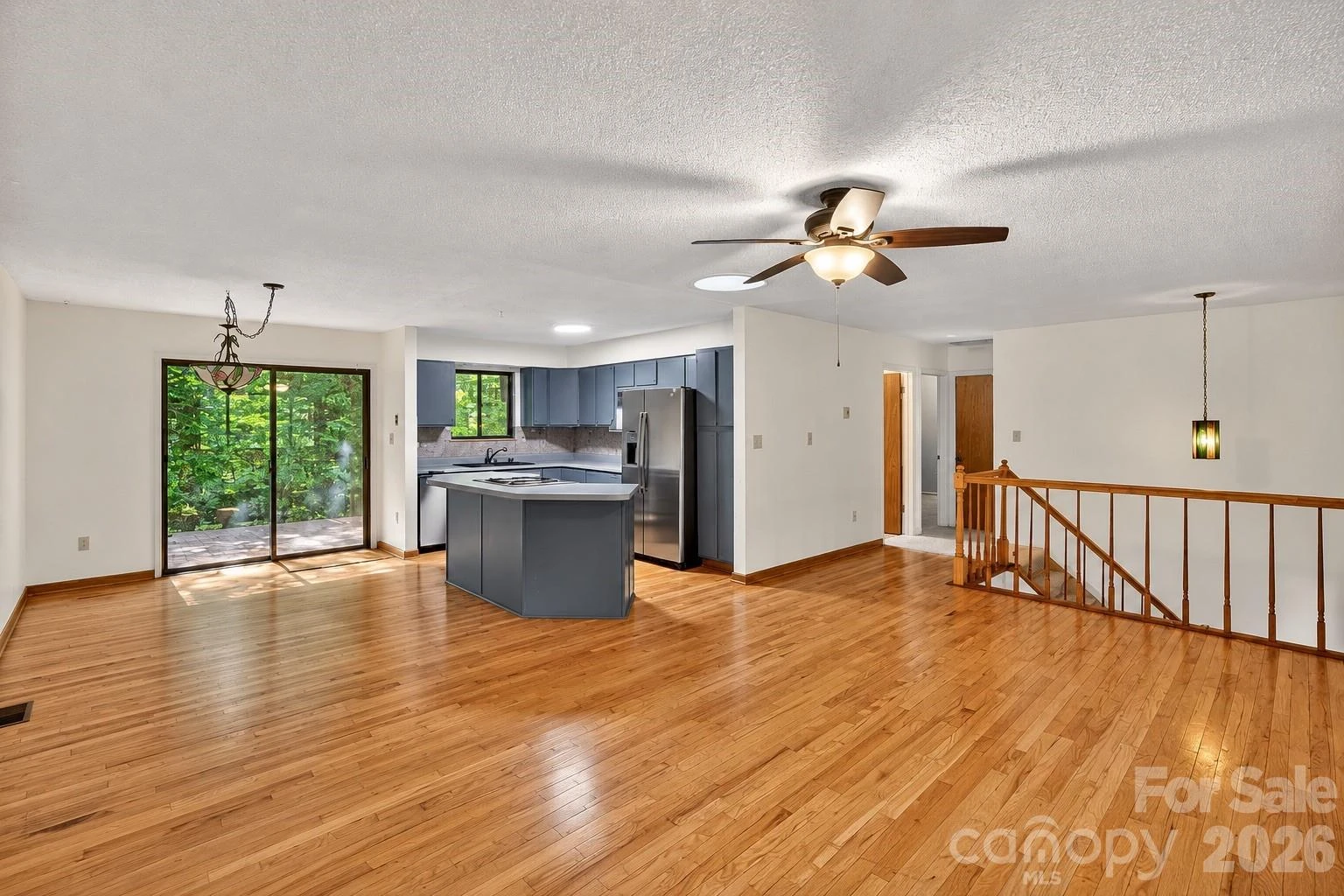 8 Shadywood Circle - Photo 2