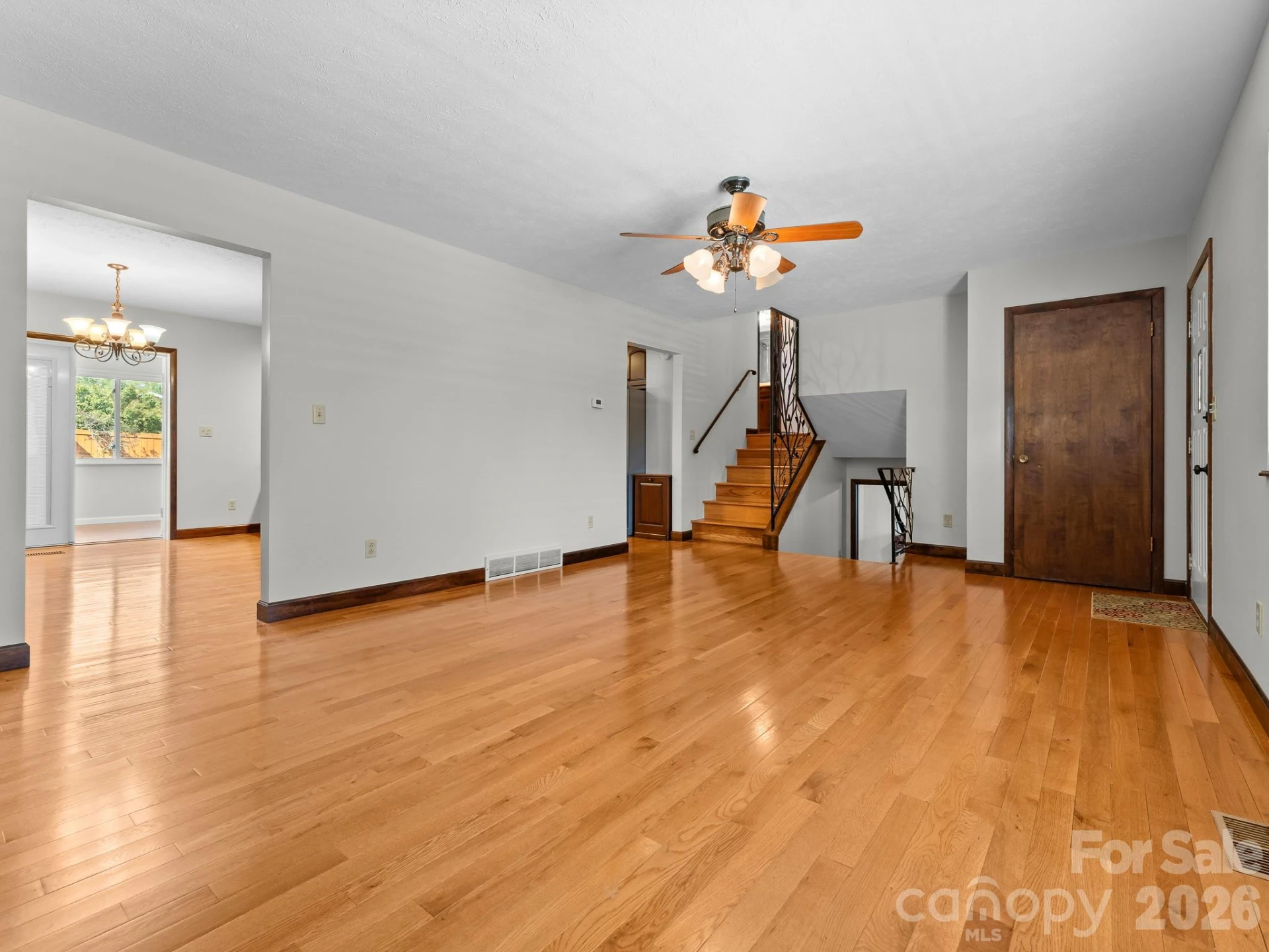 106 Mohican Trail - Photo 4