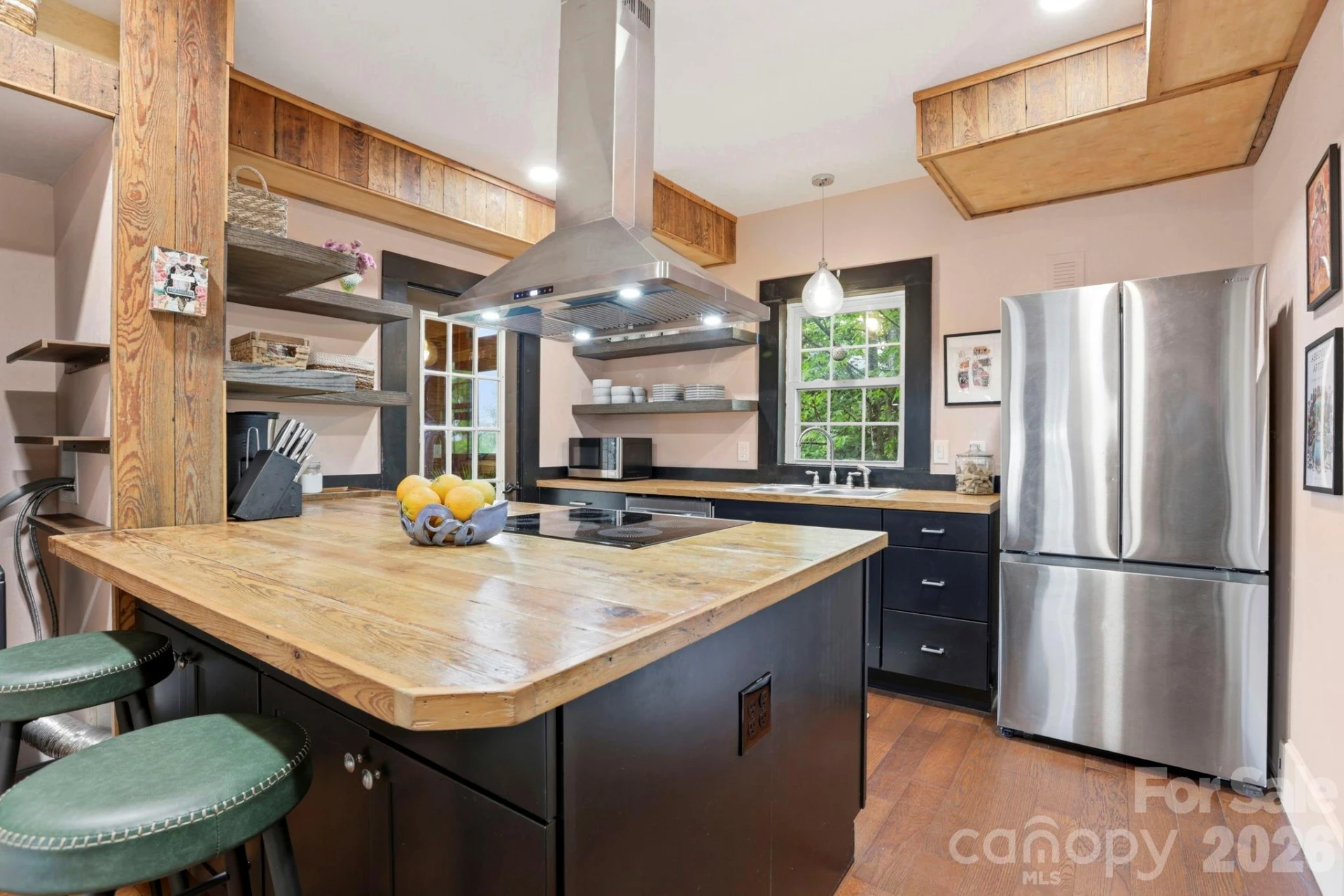 60 Roberts Street - Photo 4