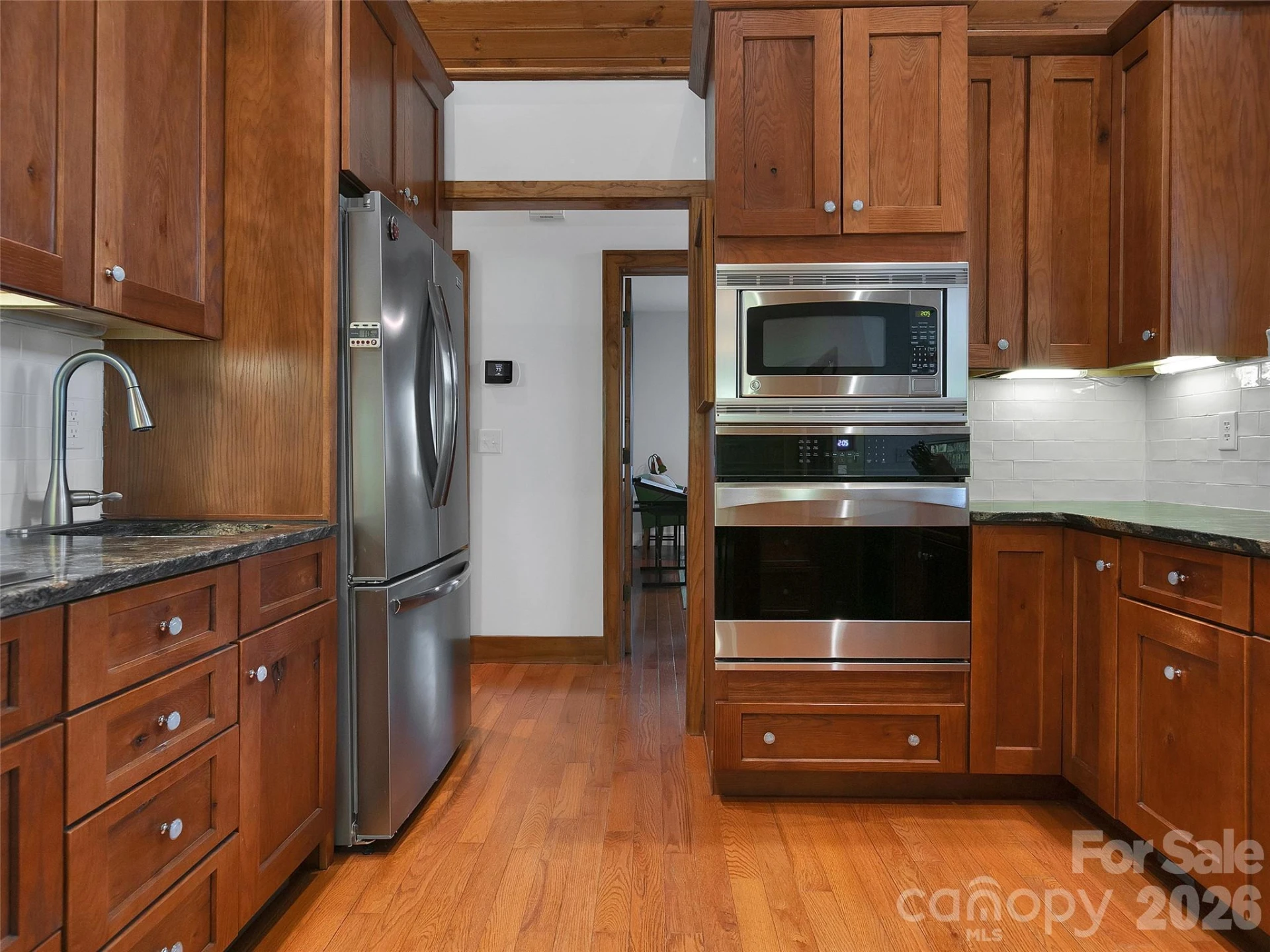 90 S Oaklawn Avenue - Photo 28