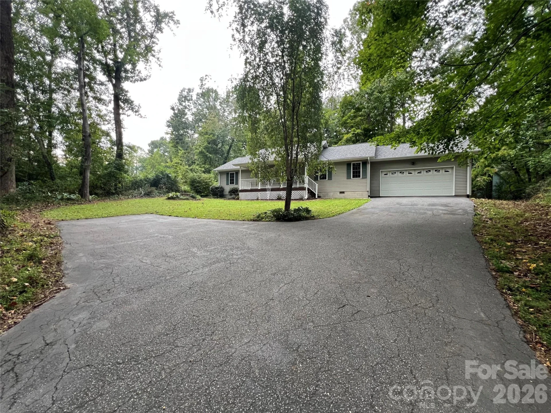 251 Angeline Drive - Photo 3
