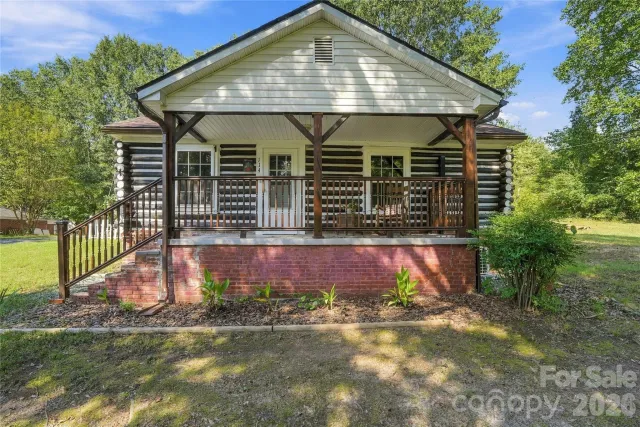 114 Beacon Hill Road