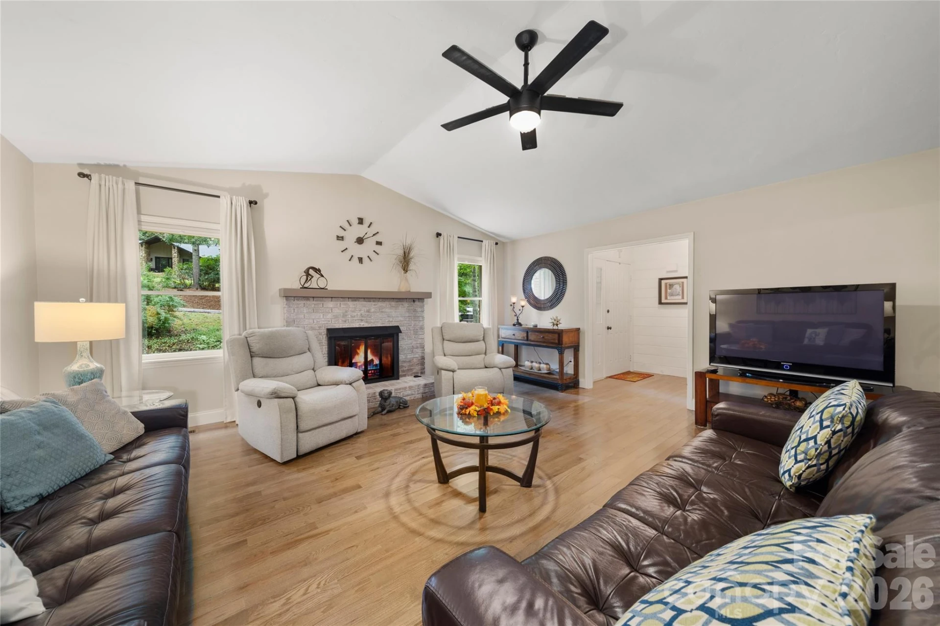 13 Foxhorn Court - Photo 5