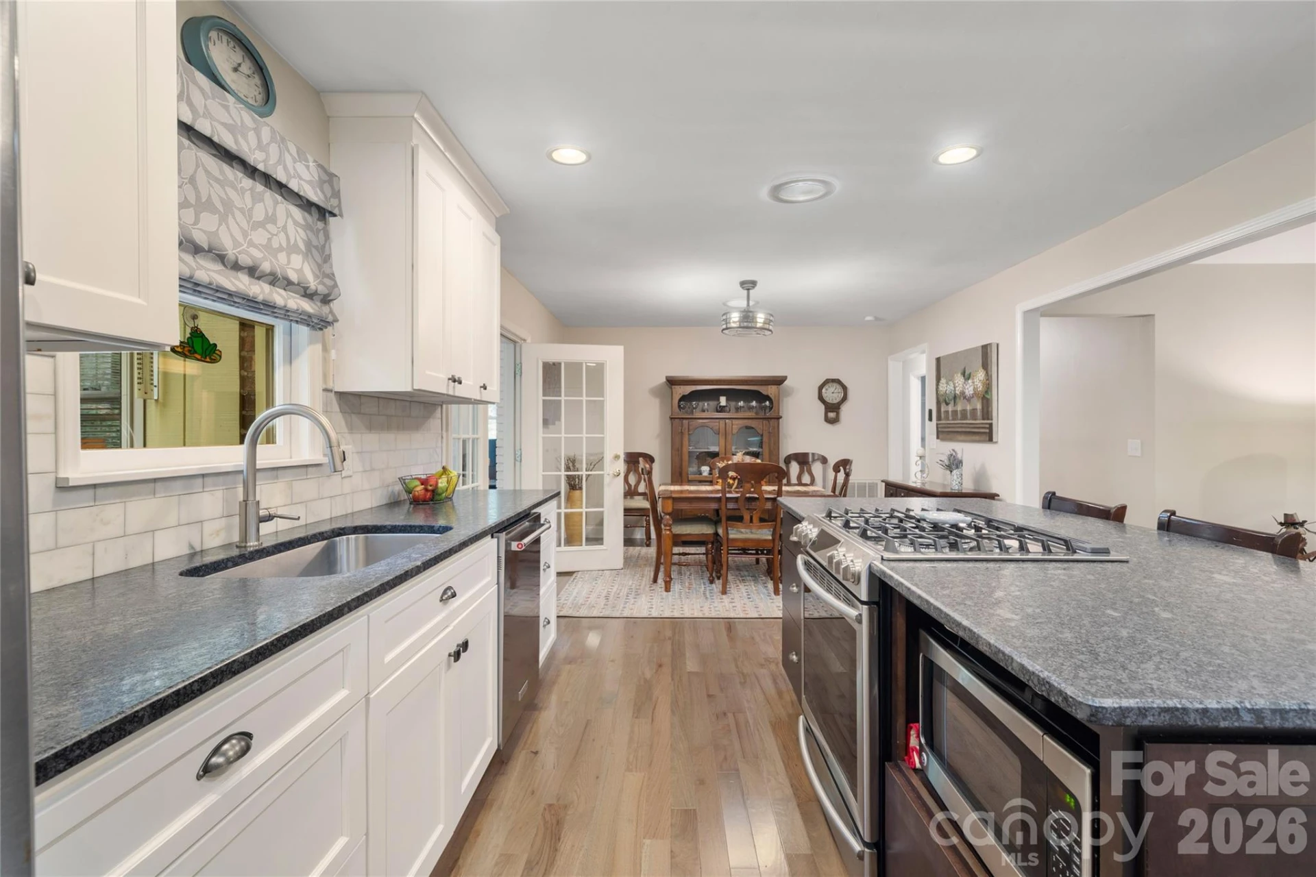 13 Foxhorn Court - Photo 11