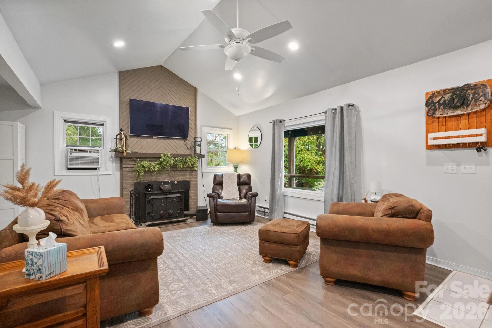 178 Collins Drive - Photo 7