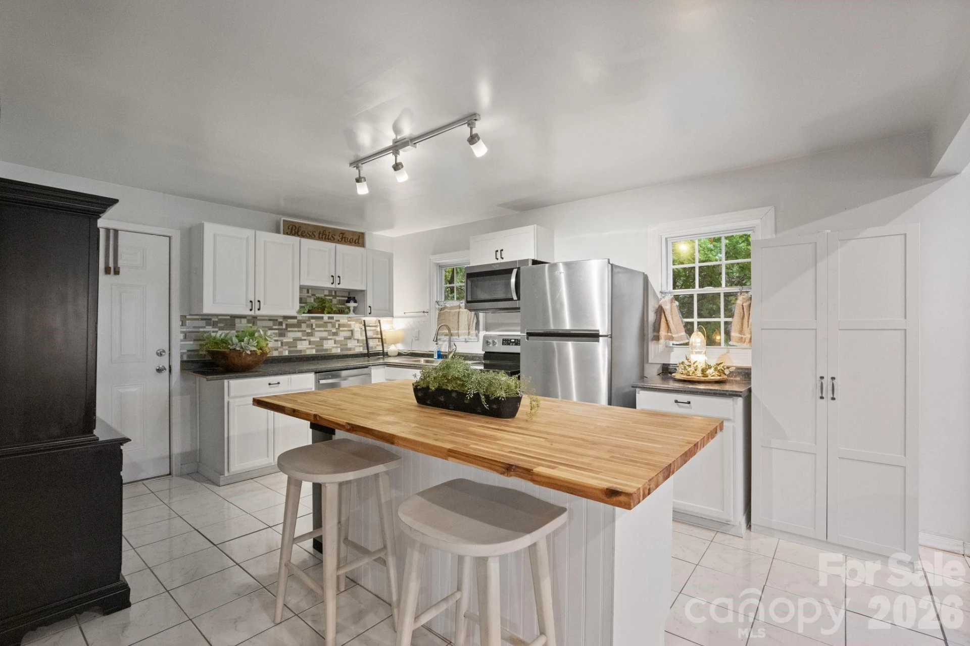 178 Collins Drive - Photo 9
