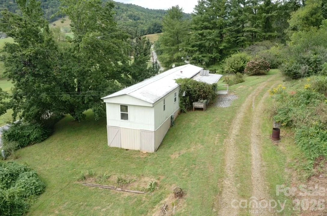 418 Green Valley Road