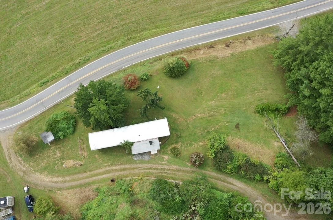 418 Green Valley Road - Photo 3