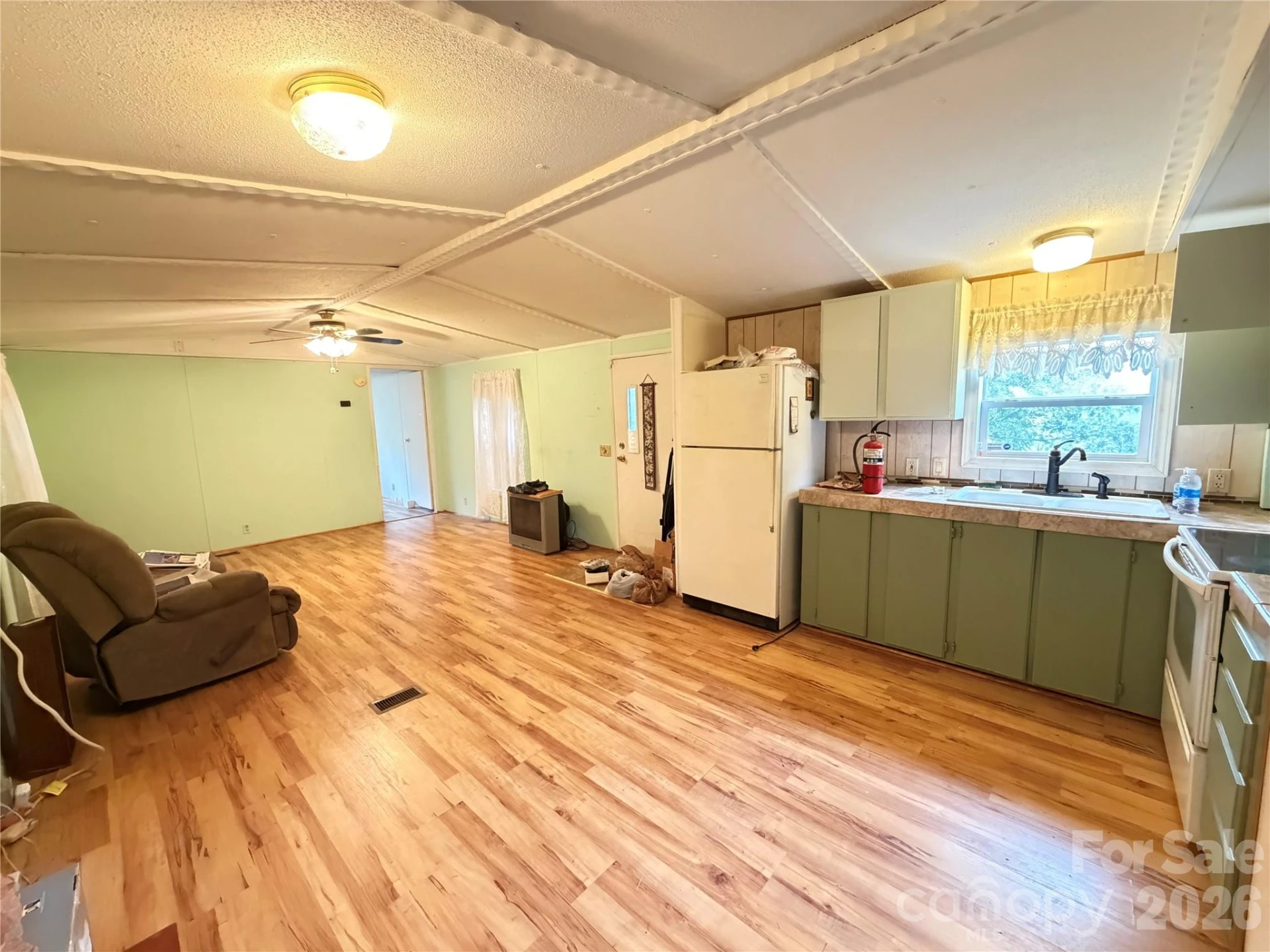 418 Green Valley Road - Photo 10