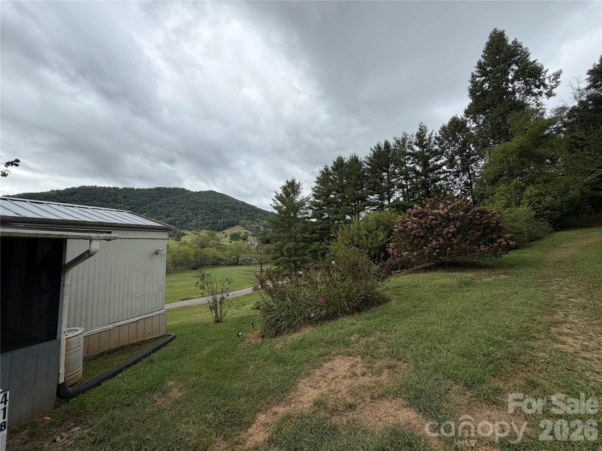418 Green Valley Road - Photo 26
