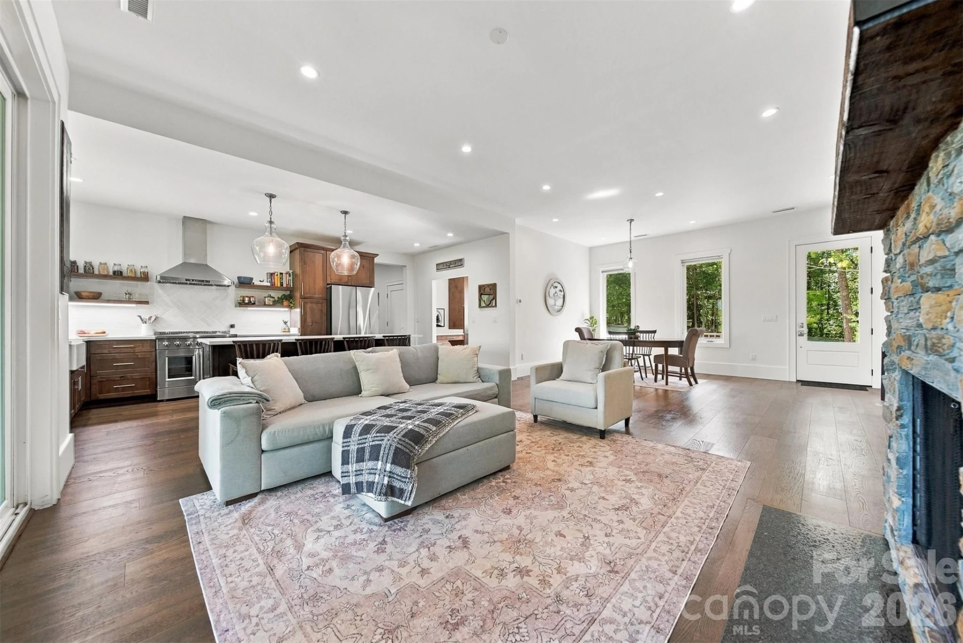 217 Sycamore Drive - Photo 10