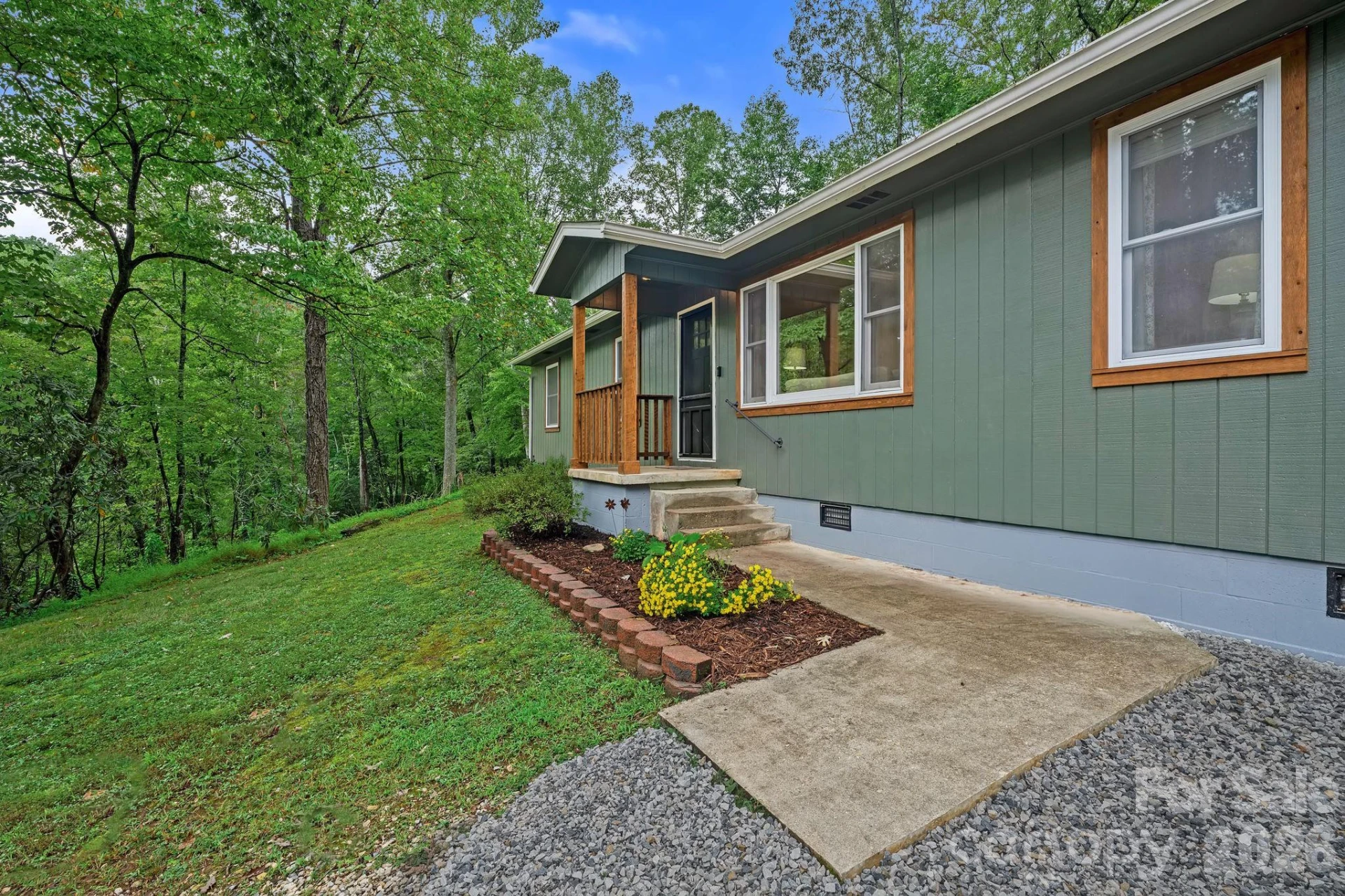 3048 Pine Cove Road - Photo 3