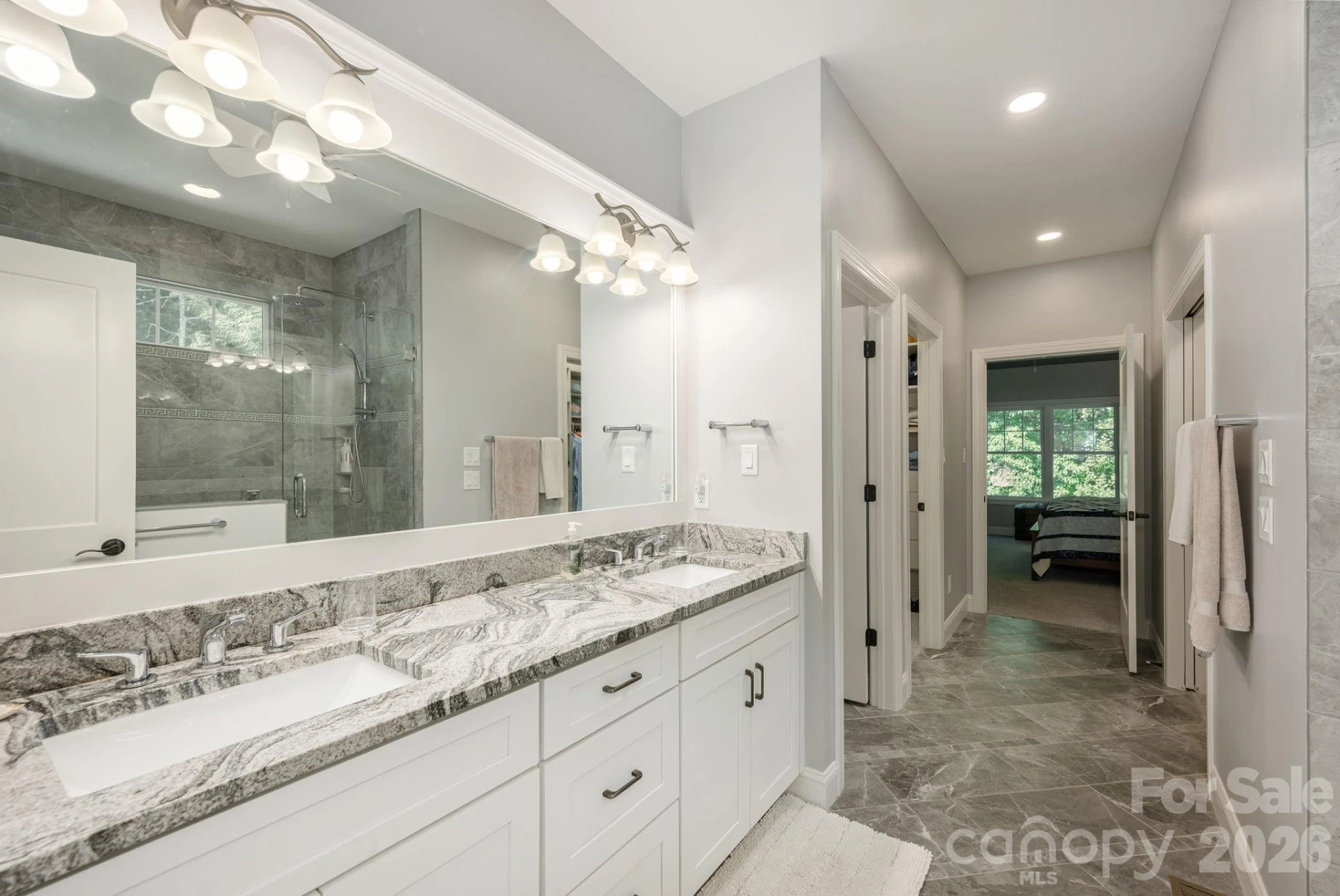 8 MANORWOOD Court - Photo 23