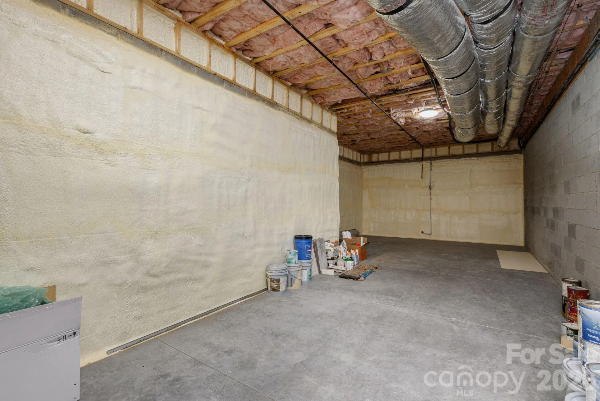 8 MANORWOOD Court - Photo 38
