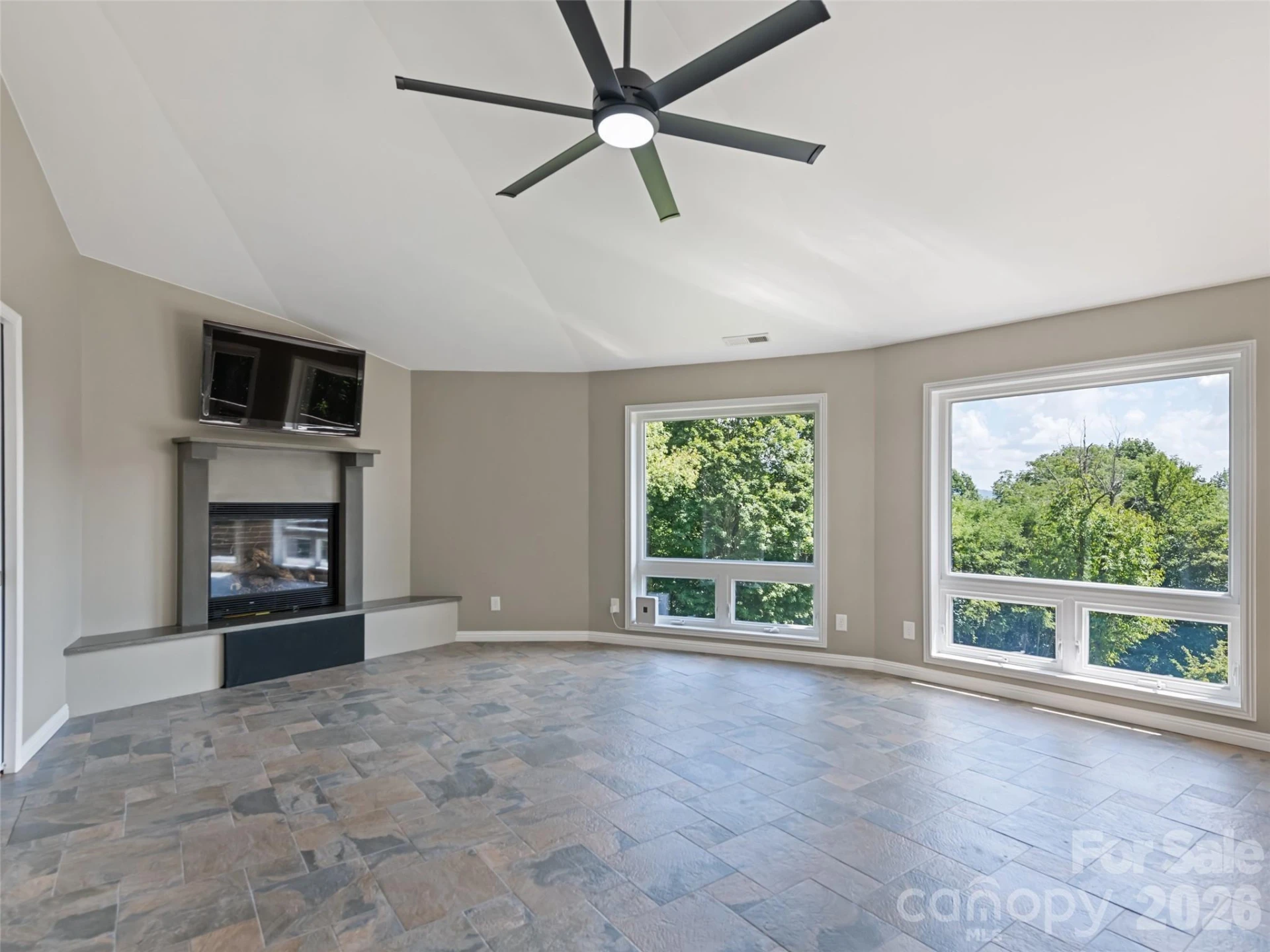 555 Live Oak Loop - Photo 21