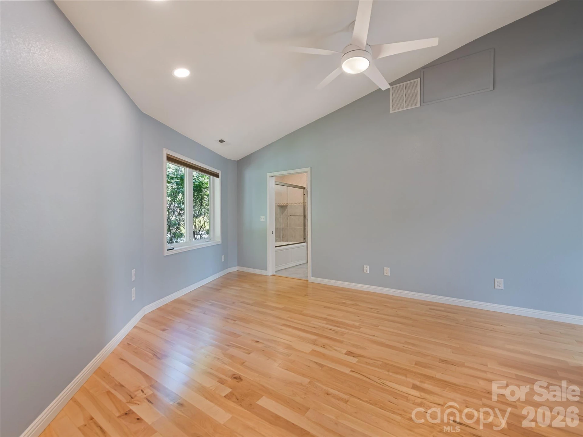 555 Live Oak Loop - Photo 32
