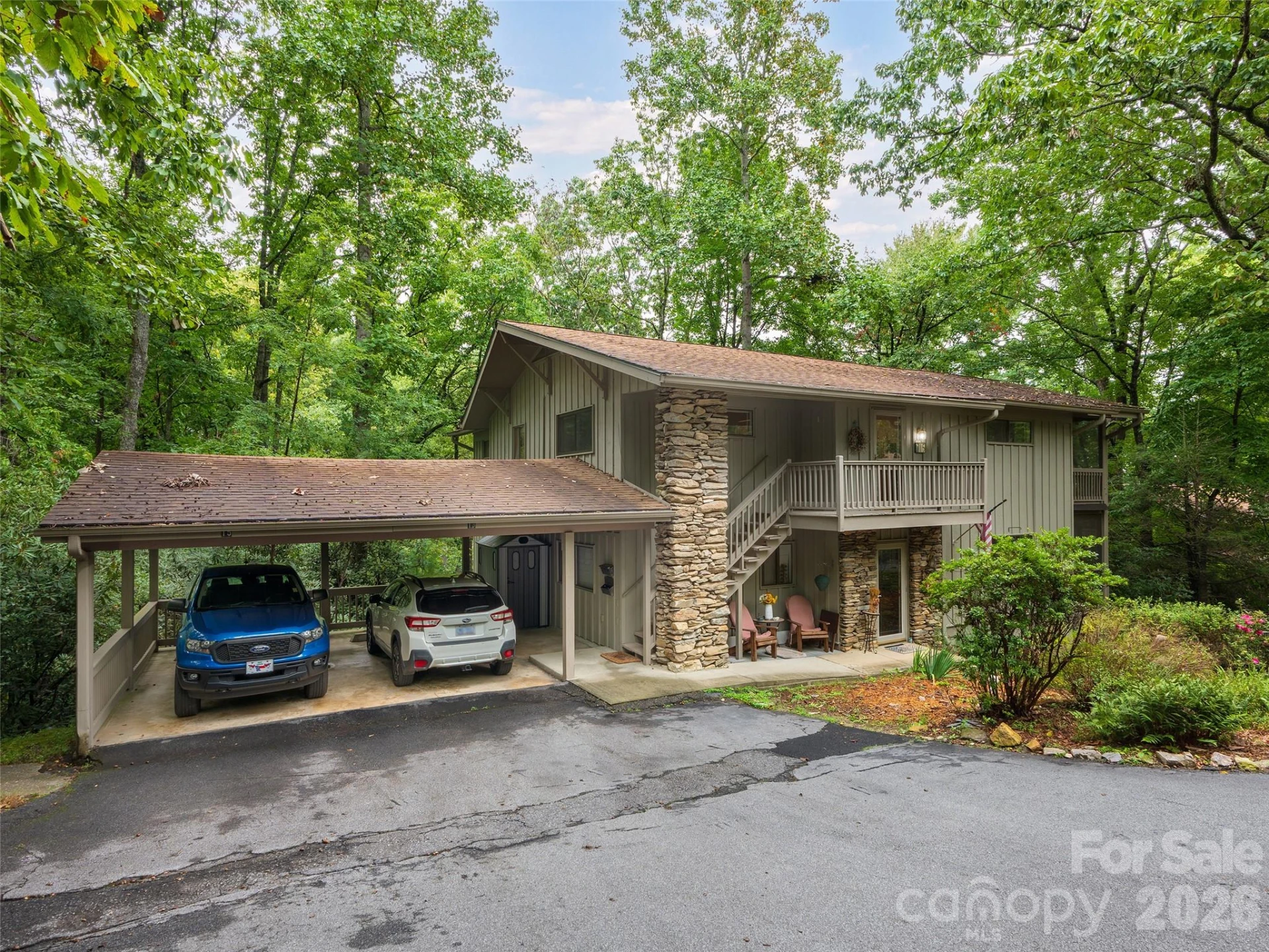 15 Cedarbrook Drive - Photo 2