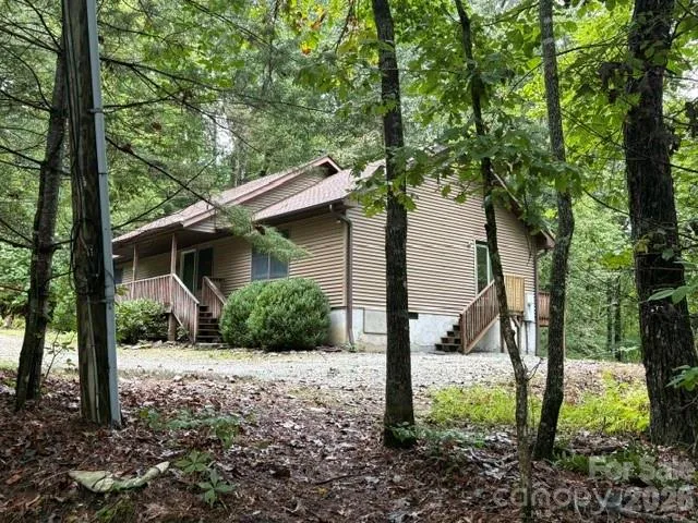 20 Pheasant Run Road, Brevard, NC, 28712
