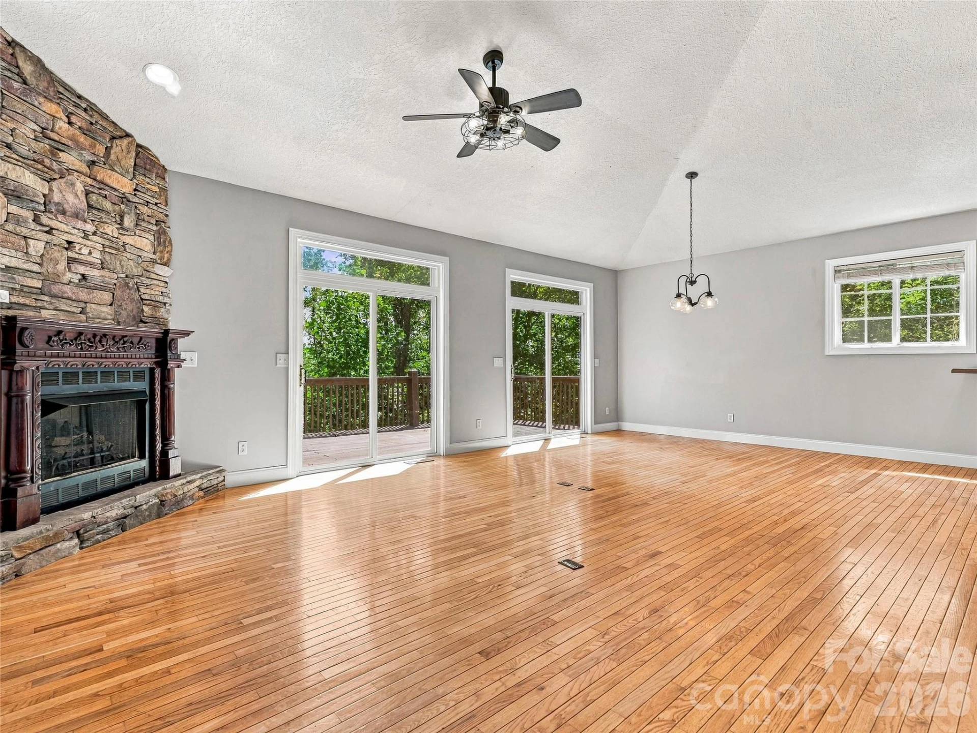 57 Mount Royal Drive - Photo 9
