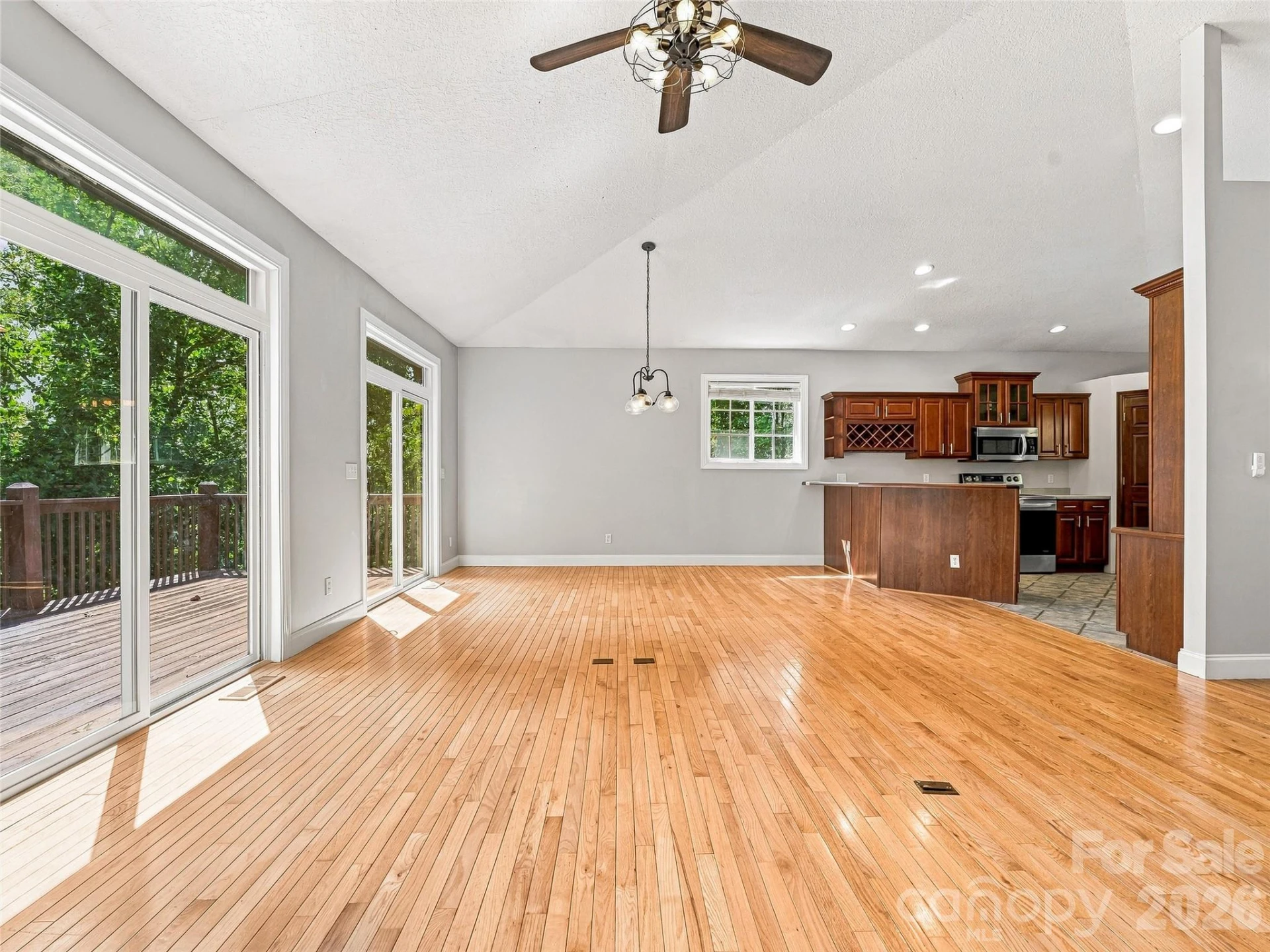 57 Mount Royal Drive - Photo 10