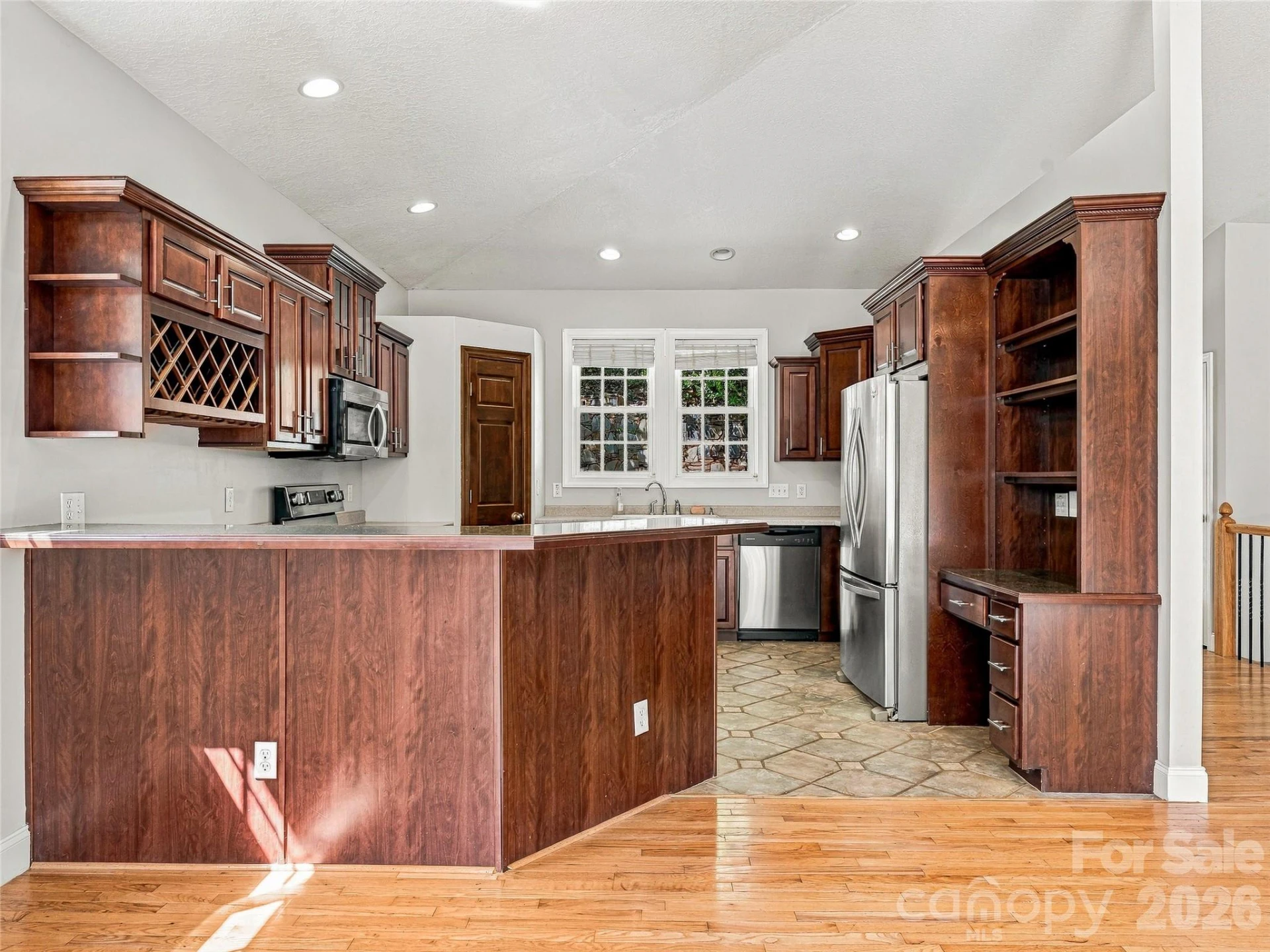 57 Mount Royal Drive - Photo 11