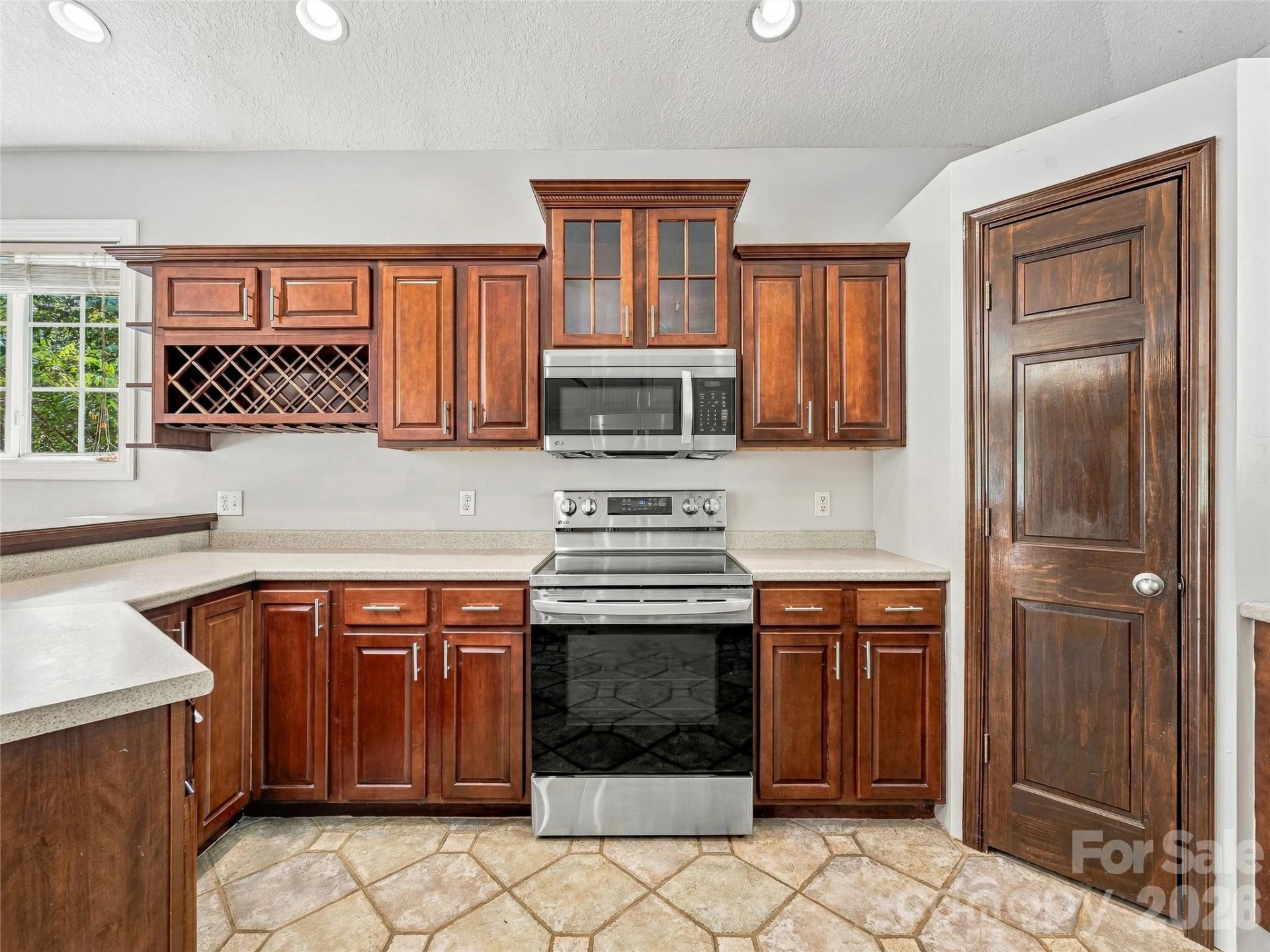 57 Mount Royal Drive - Photo 12