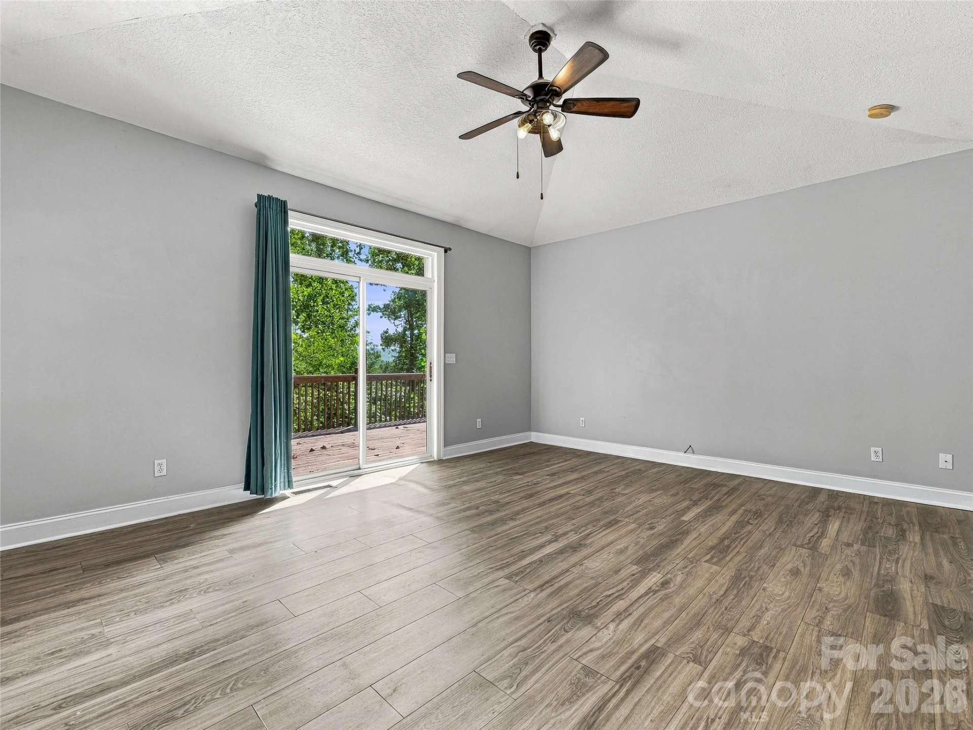 57 Mount Royal Drive - Photo 16