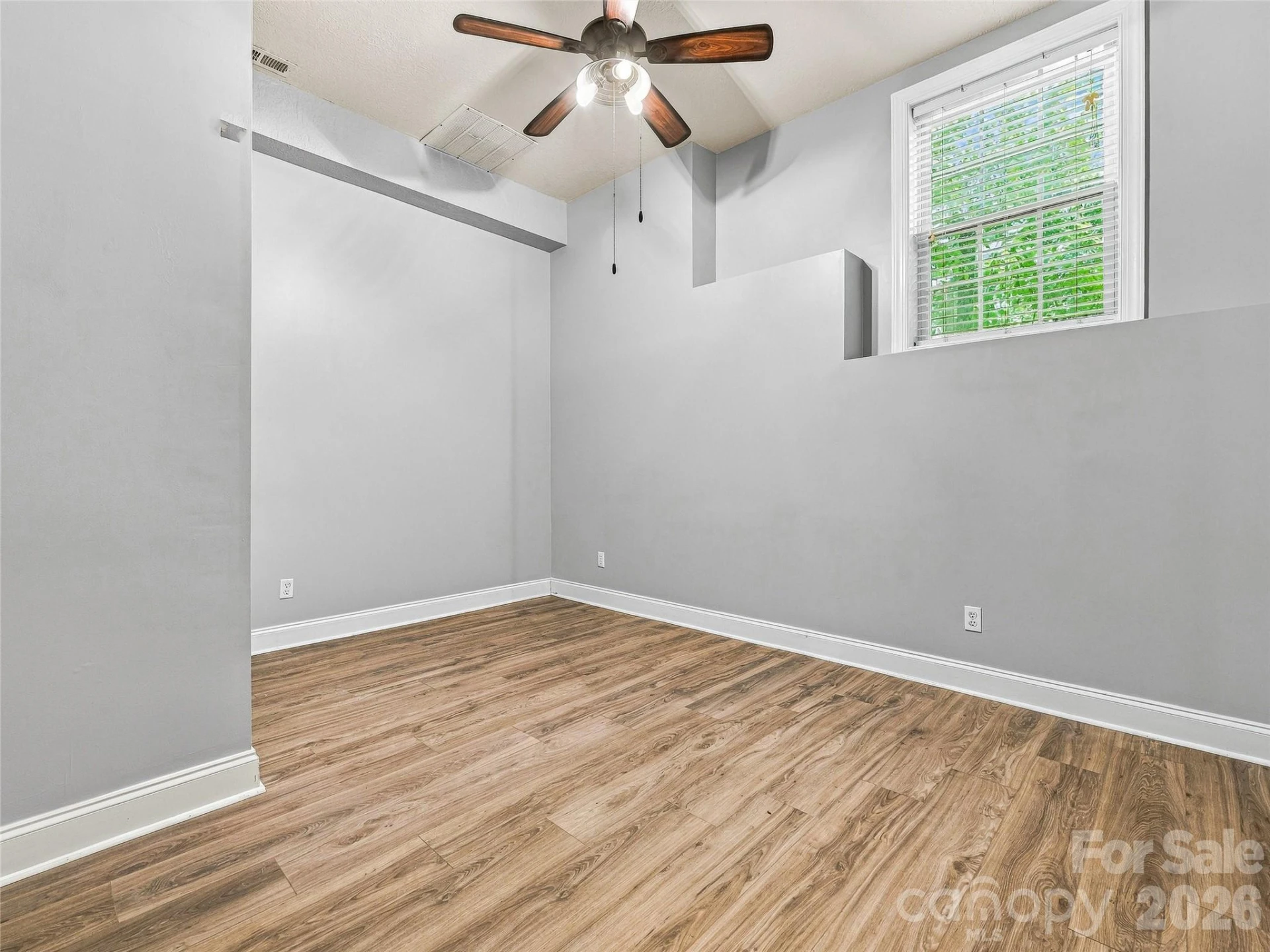 57 Mount Royal Drive - Photo 24