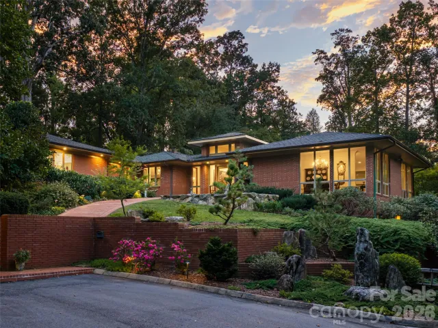 57 Stuyvesant Road, Asheville, NC, 28803