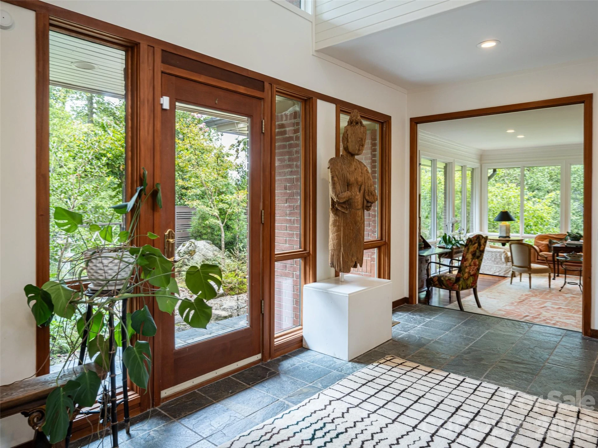 57 Stuyvesant Road - Photo 7