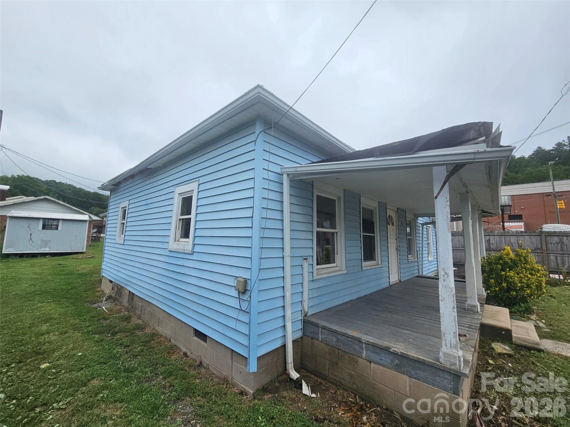 28 Chestnut Street - Photo 2
