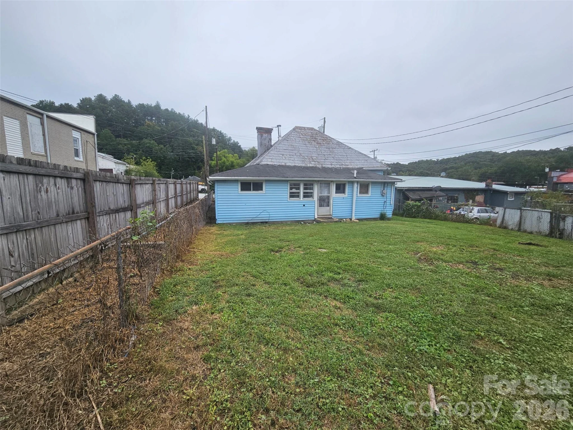 28 Chestnut Street - Photo 3