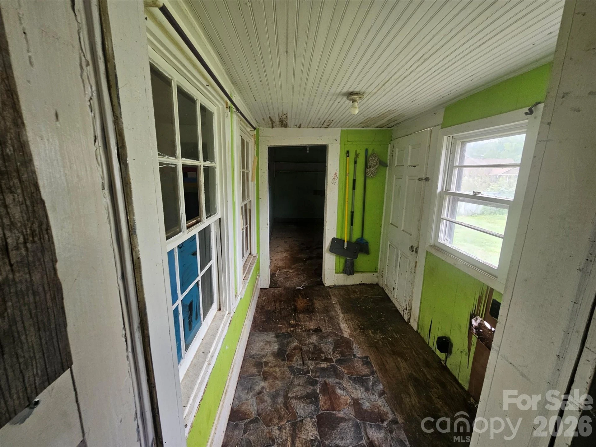 28 Chestnut Street - Photo 8