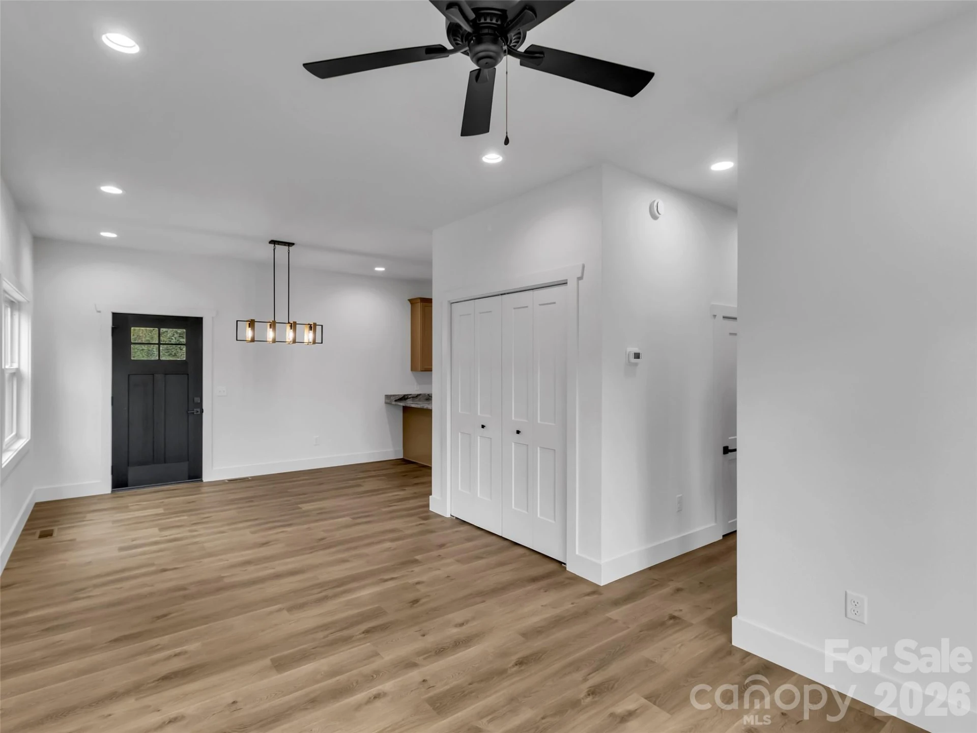 98 Mcelroy Street - Photo 15