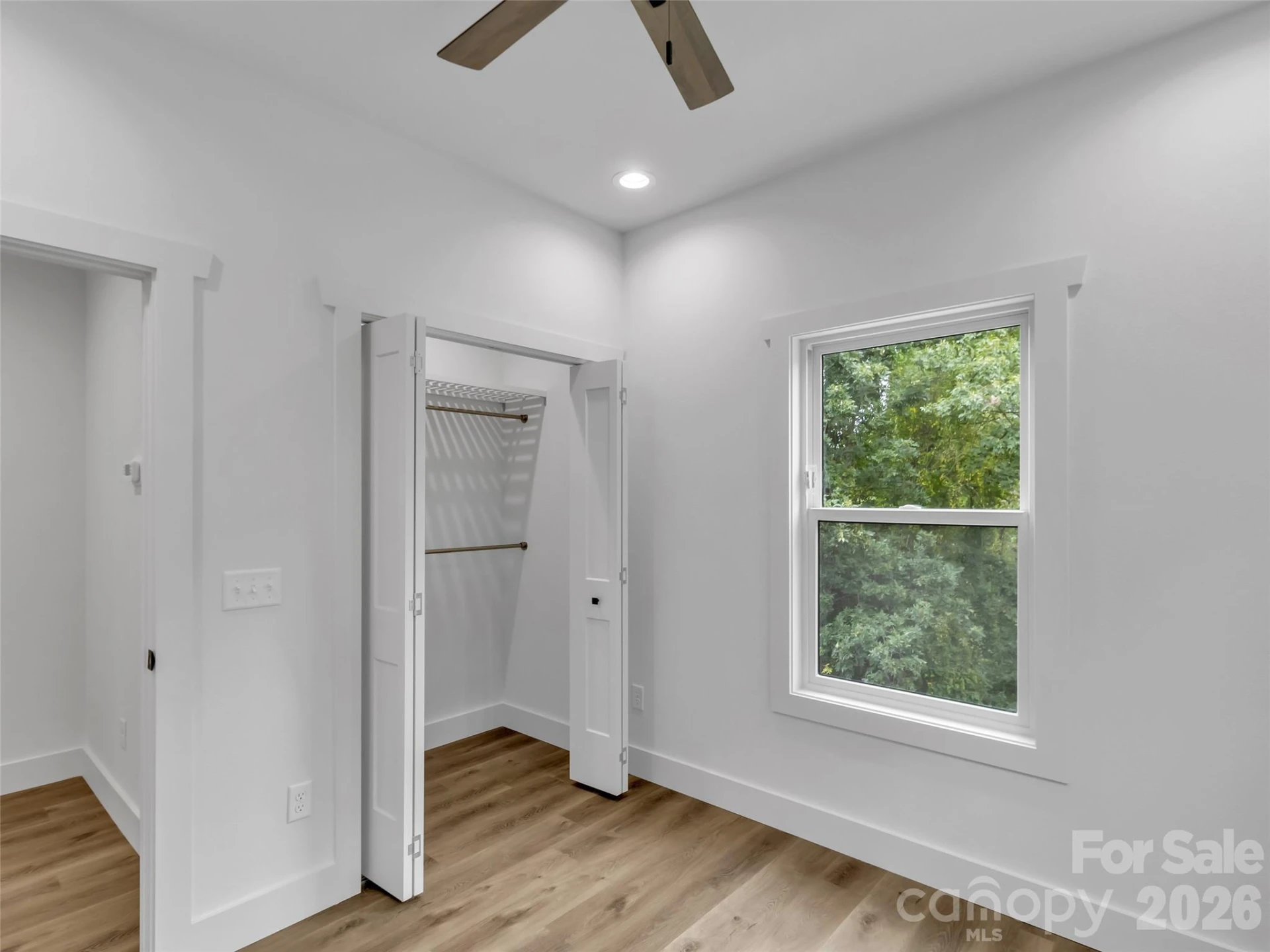 98 Mcelroy Street - Photo 37