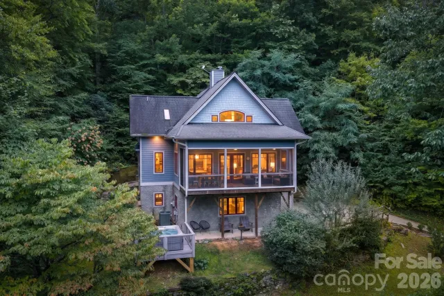 18 Wood Haven Lane, Black Mountain, NC, 28711