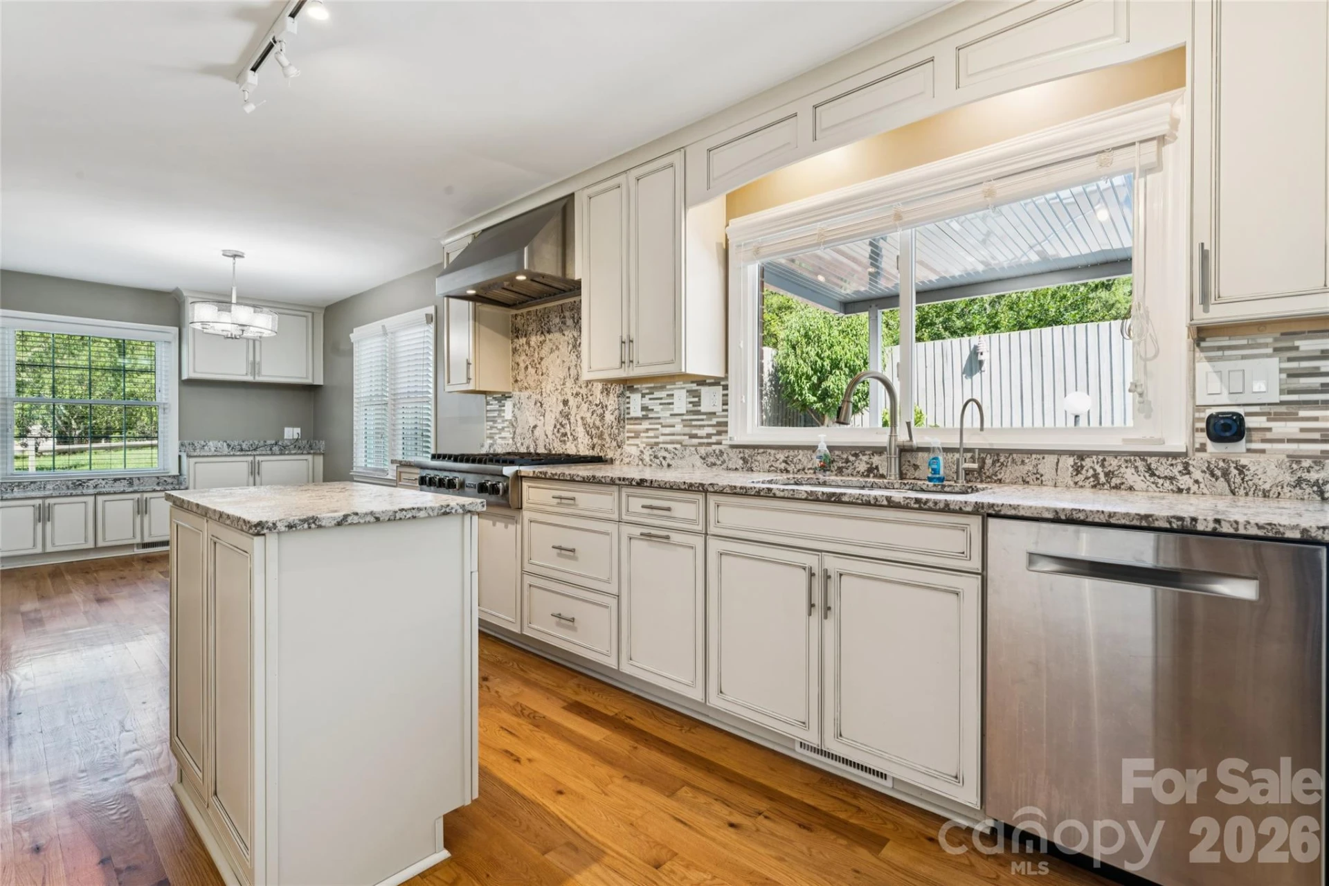 7 Indian Trail Road - Photo 12