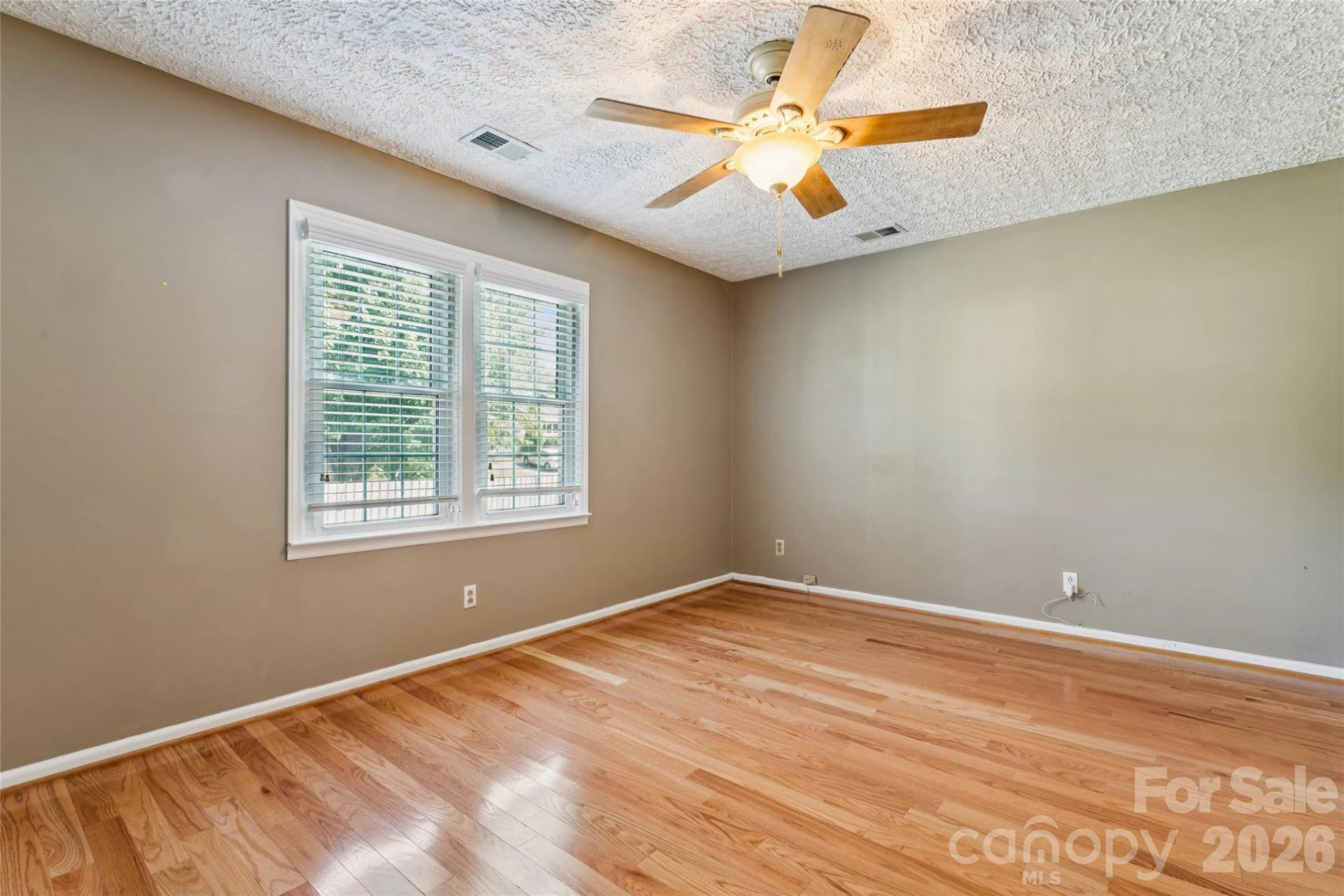 7 Indian Trail Road - Photo 32