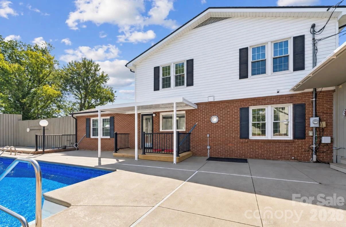 7 Indian Trail Road - Photo 37