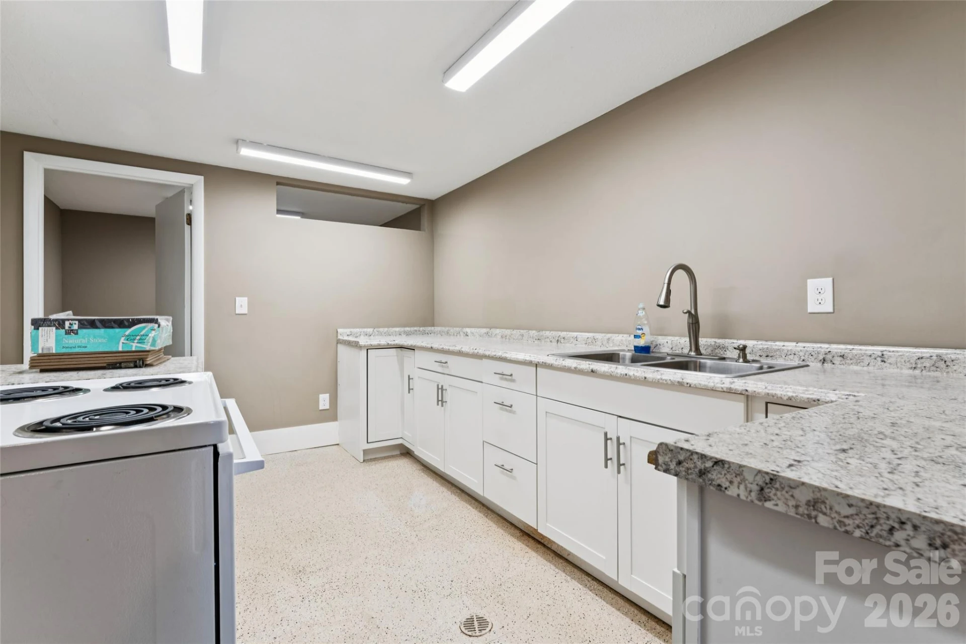 7 Indian Trail Road - Photo 42